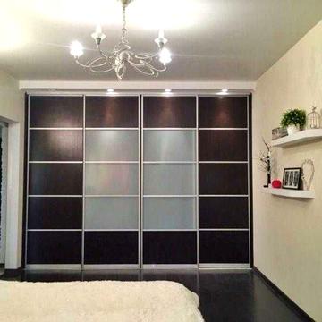 Олександра Мишуги вул., 2