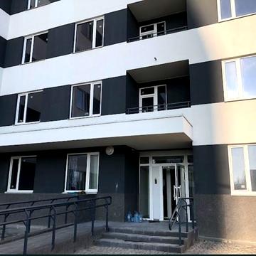 Героїв Харкова просп. (Московський), 160