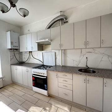 Хіміків вул., 35