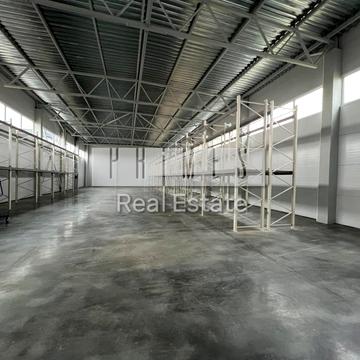 Броварська вул., 1