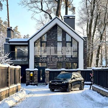 Євгена Коновальця вул.