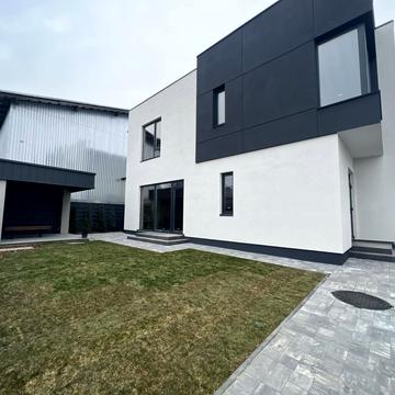 Райдужна вул., 57