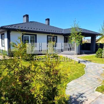 Центральна вул.