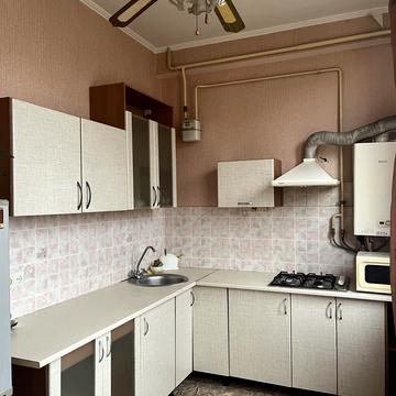 Глиняна вул., 5