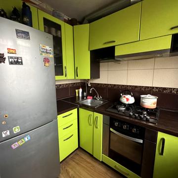 Богдана Хмельницького просп. (Героїв Сталінграда), 63