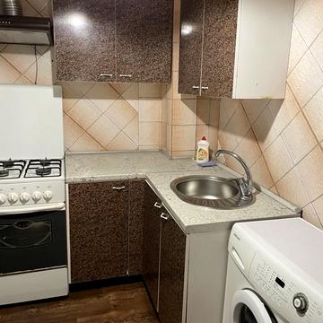 Волонтерська вул. (Соціалістична), 70