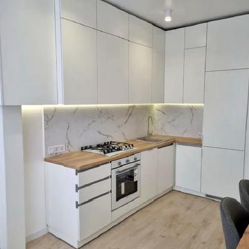 Івана Пулюя вул., 40, к. 7