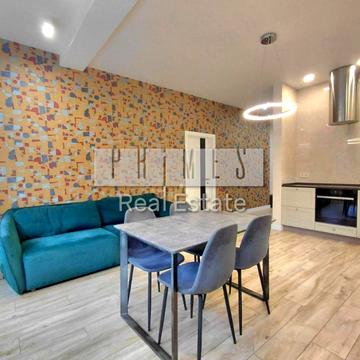 Василя Тютюнника вул. (Анрі Барбюса), 37/1