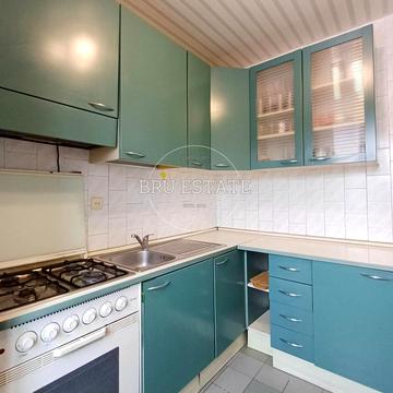 Драгоманова вул., 42-А