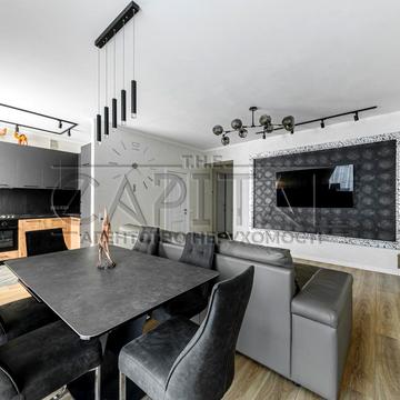 Лесі Українки бульв., 29