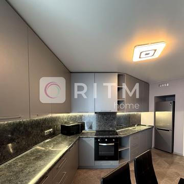 Івана Франка вул., 59