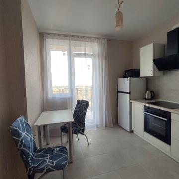 Михайла Грушевського вул., 30в