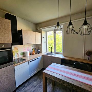 Джона Маккейна вул. (Івана Кудрі), 9