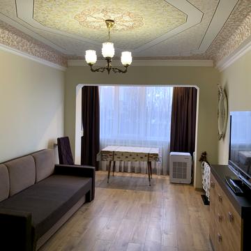 Романа Ратушного вул. (Волгоградська), 39