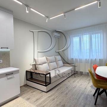 Васильківська вул., 37-Г