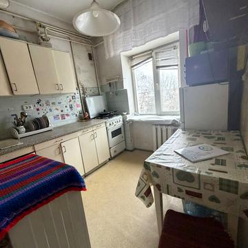 Мирона Тарнавського вул. (Кутузова), 106