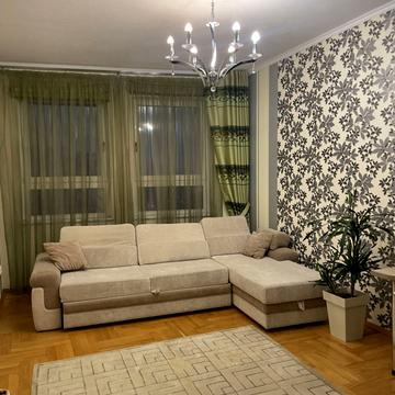 Шота Руставелі вул., 44