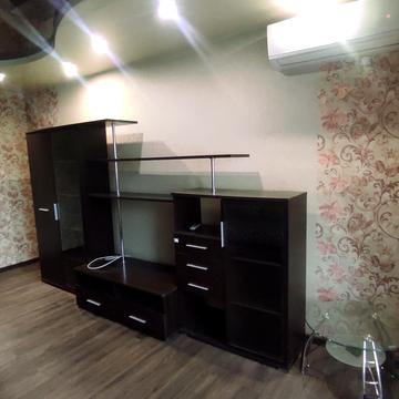 Металургів просп., 54