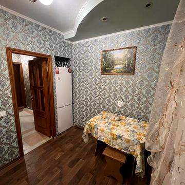 Свободи просп. (Прокофєва), 30/1