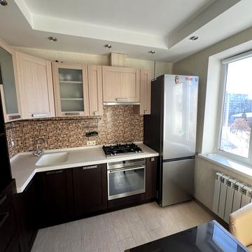 Сержа Лифаря вул. (Олександра Сабурова), 17