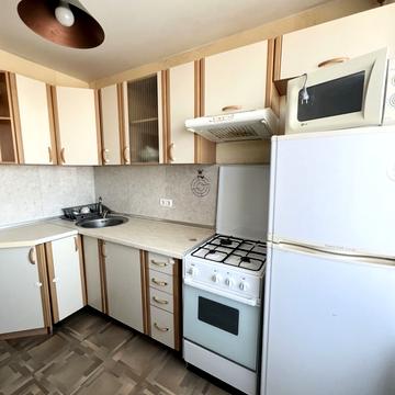 Олексія Вадатурського вул. (Маршала Малиновського), 57