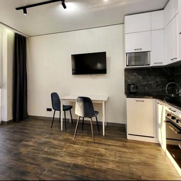 Академіка Янгеля вул. (Фрунзе), 68