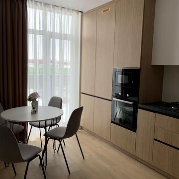 Каштанова вул., (Будинок)