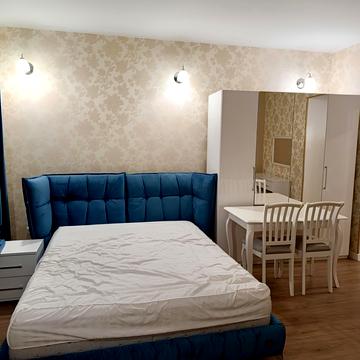 Старонаводницька вул., 4