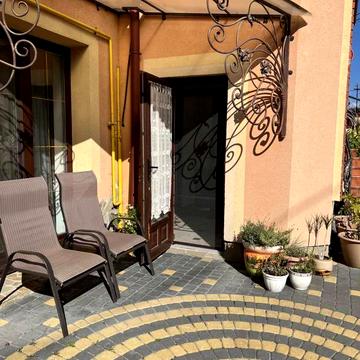 Соколина вул., 41