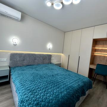 Всеволода Змієнка вул., 30