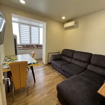 Миру вул., 59