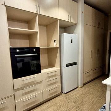 Жилянська вул., 118