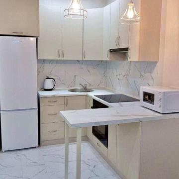 Кадетський Гай вул., 10