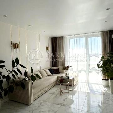 Зарічна вул., 6 к1