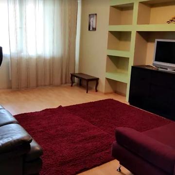 Володимира Івасюка просп. (Героїв Сталінграду), 55