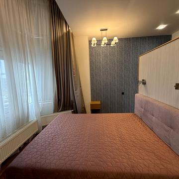 Юлії Здановської вул. (Ломоносова), 71-Д