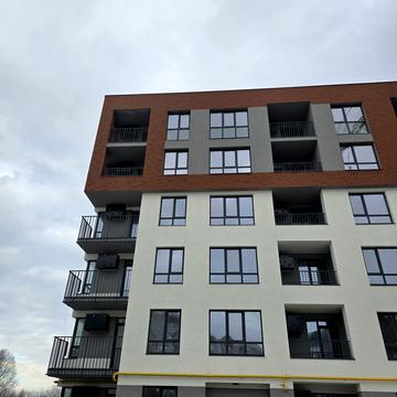 Роксоляни вул., (Будинок 3)