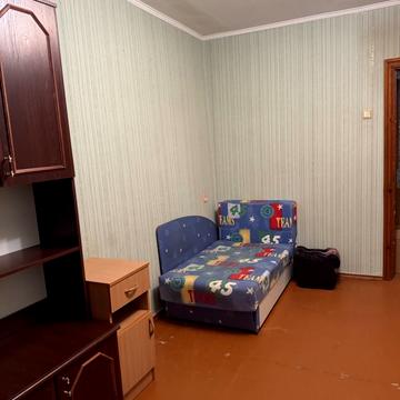 Івана Франка вул., 3