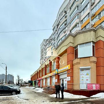 Михайла Грушевського вул. (Котовського), 73