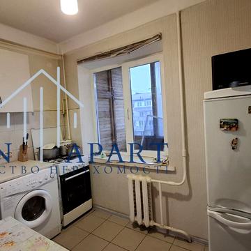 Європейського Союзу просп. (Правди), 80