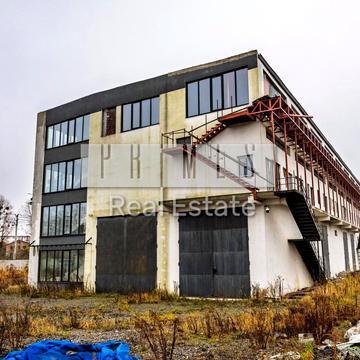 Аптечна вул., 32