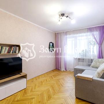 Мрії вул. (Академіка Туполєва), 4