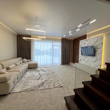 Макарівська вул., 27