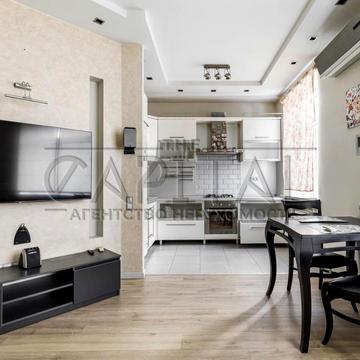 Інститутська вул., 18-Б