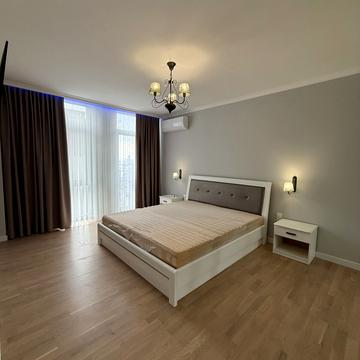 Ентузіастів вул., 11