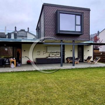 Лютнева вул.