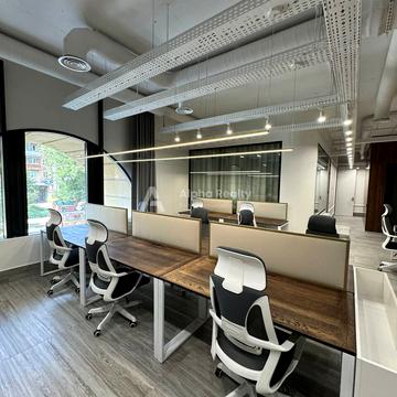 Бульварно-Кудрявська вул. (Воровського), 17