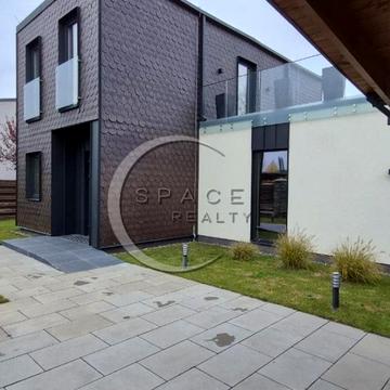 Лютнева вул.