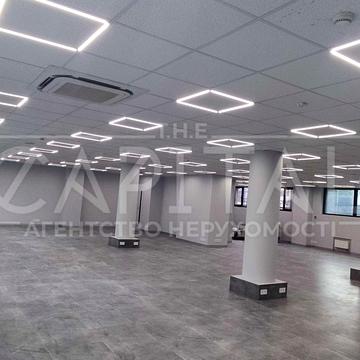 Тараса Шевченка бульв., 35