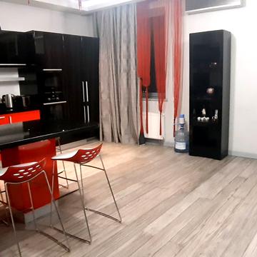 Гетьмана Павла Скоропадського вул. (Льва Толстого), 35-39